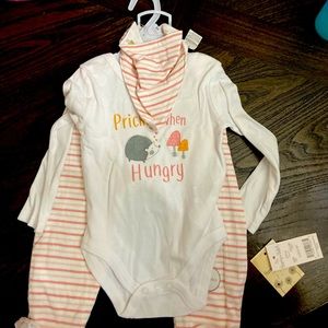 3 pc baby outfit from Harry&Violet